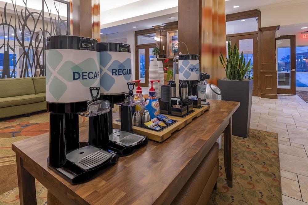 Hilton Garden Inn Devens Common Dış mekan fotoğraf