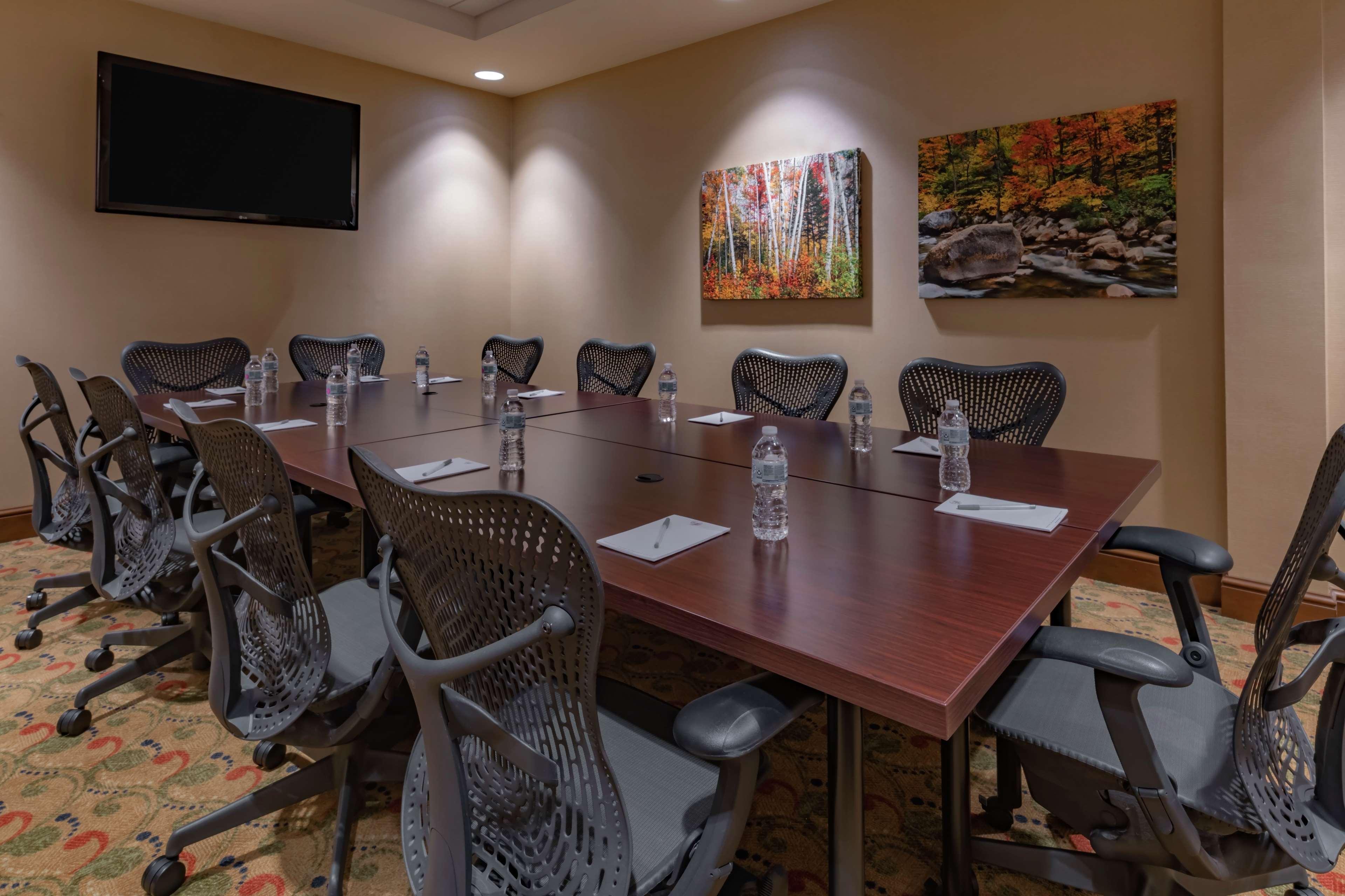 Hilton Garden Inn Devens Common Dış mekan fotoğraf