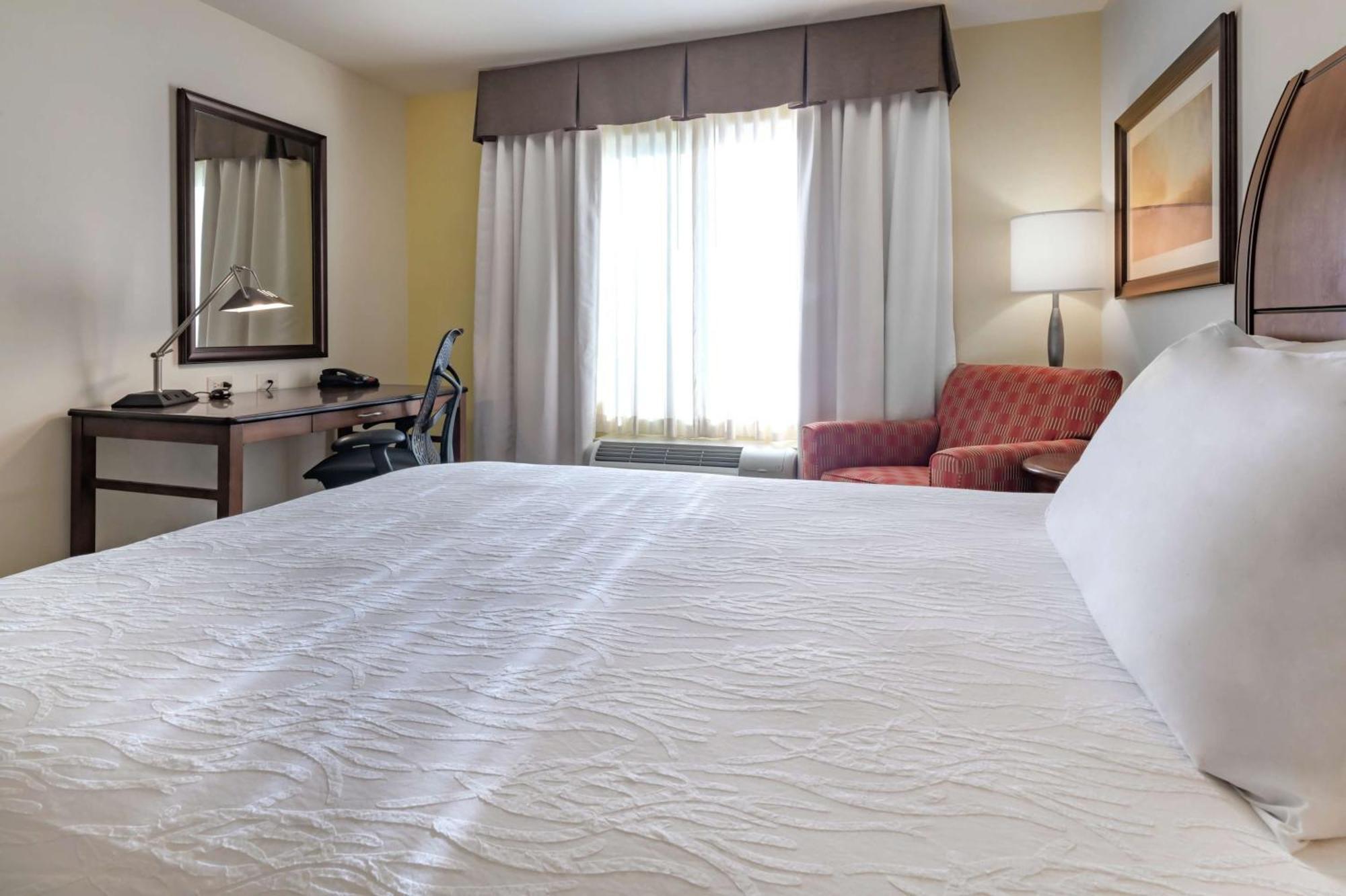 Hilton Garden Inn Devens Common Dış mekan fotoğraf